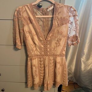 Socialite Lace Romper in Blush Pink